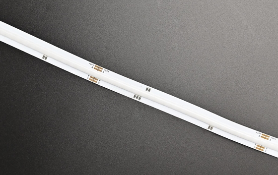 Streifen-Licht-Standard-Reihe PFEILER DC24V flexible RGB LED 630 Chips