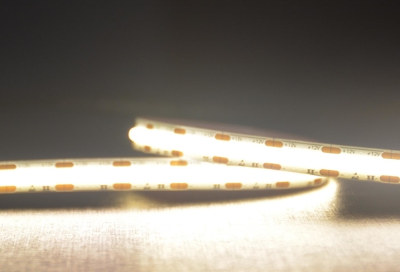 8mm flexibles 12V LED PFEILER Streifen-Licht ohne Punkt mit einem 140 Grad-Öffnungswinkel